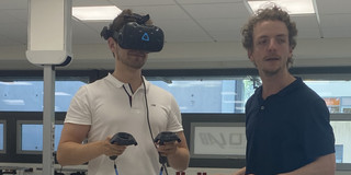 Nick Grosse und Student
